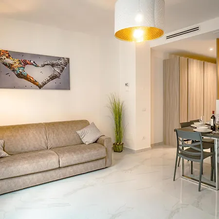 Apartmán Mantovani Apartament-in The Heart Of *