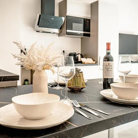 Apartment Mantovani Apartament-in The Heart Of Como