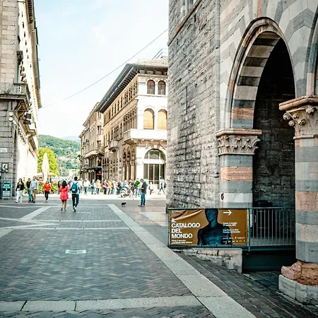 Mantovani Apartament-in The Heart Of Apartment